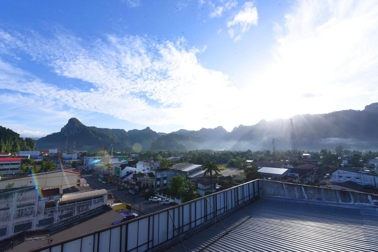 Pranee Home Phang-Nga Екстериор снимка